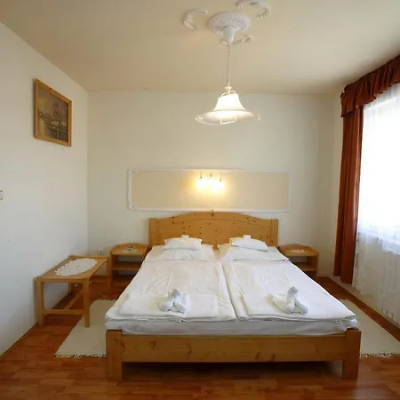 Szálloda Korona