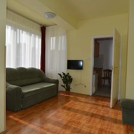 Szálloda Korona 3*