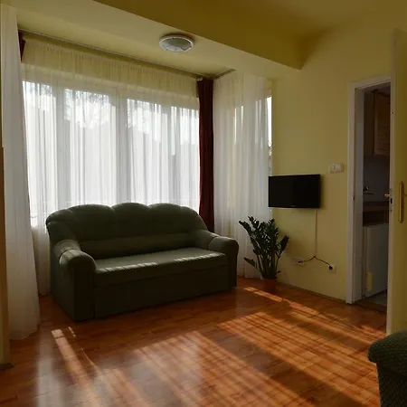 Korona 3*