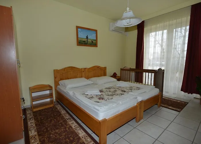 Korona Szálloda 3*